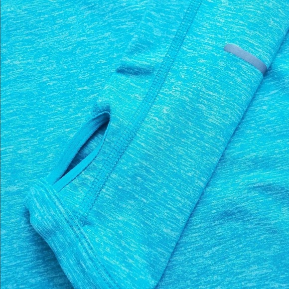 Nike pullover - Picture 3 of 7